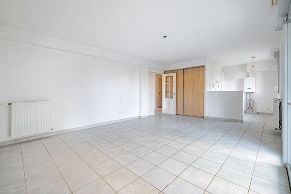 Appartement à rénover - Emplacement d'exception