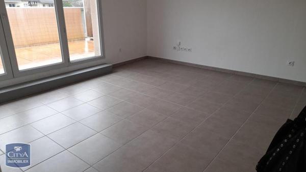 Appartement à louer 2 pièces 42.42m²