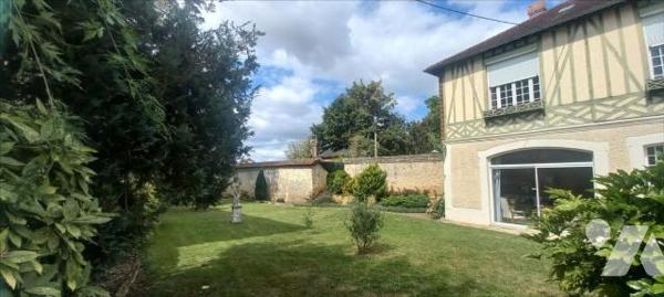 ST PIERRE SUR DIVES-CENTRE VILLE