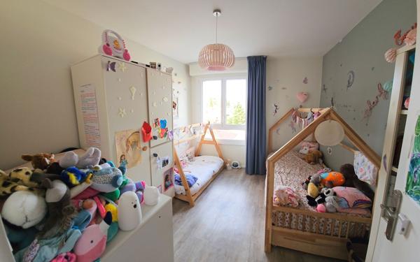 Appartement à vendre    3 pièces • 129,50 m2 Champagne-au-Mont-d'Or