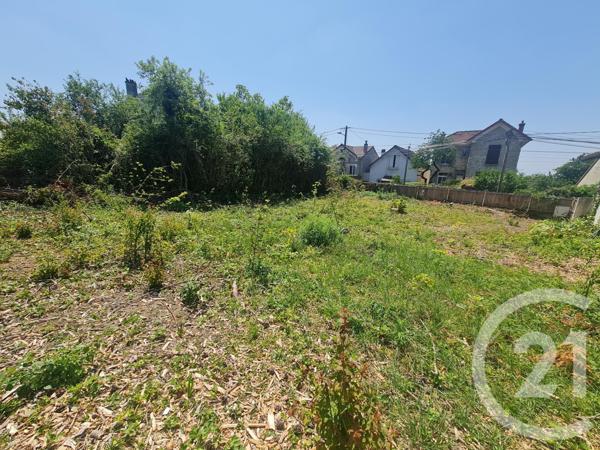 Terrain à vendre  240 m2 THORIGNY SUR MARNE - 77