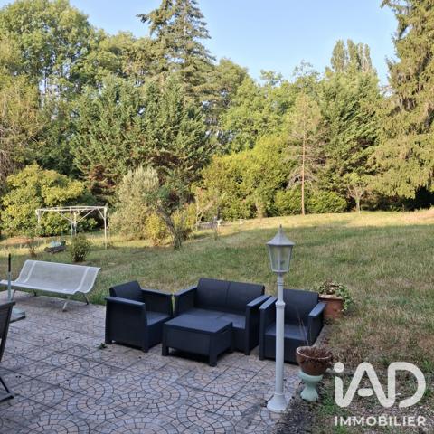 Maison à vendre 7 pièces 212 m² Lavau