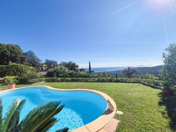 Maison à vendre  6 pièces - 155 m2 LA CROIX VALMER - 83