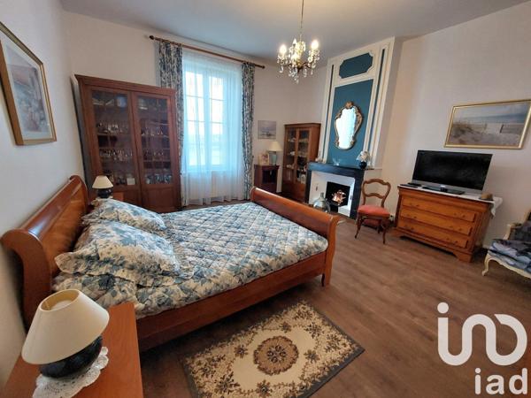 Maison à vendre 7 pièces 208 m² Pineuilh