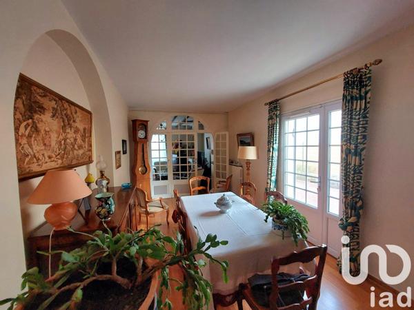 Maison à vendre 7 pièces 208 m² Pineuilh