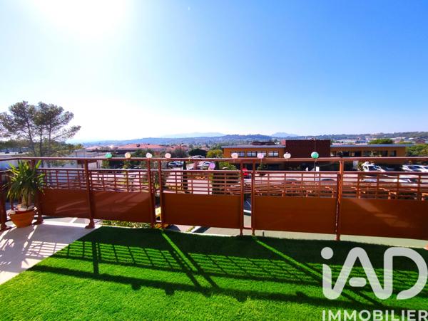 Appartement à vendre 3 pièces 56 m² Fréjus