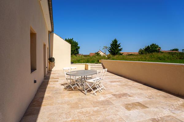 Maison entièrement rénovée 5 pièces - 146m²  - à vendre Saint-Marcel - 360 000 €