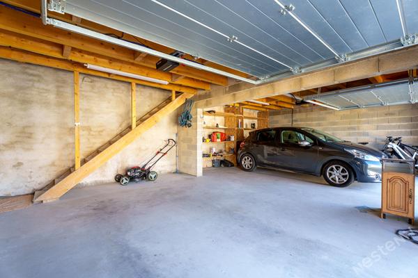 Maison entièrement rénovée 5 pièces - 146m²  - à vendre Saint-Marcel - 360 000 €