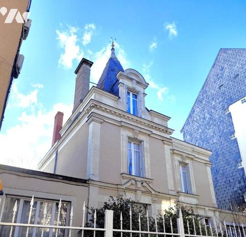 La Fayette - Hôtel particulier - 12 pièces - Garage - Jardin