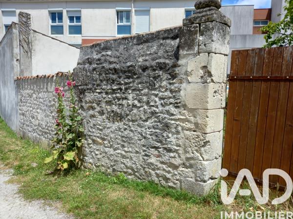 Terrain à vendre 232 m² Saujon