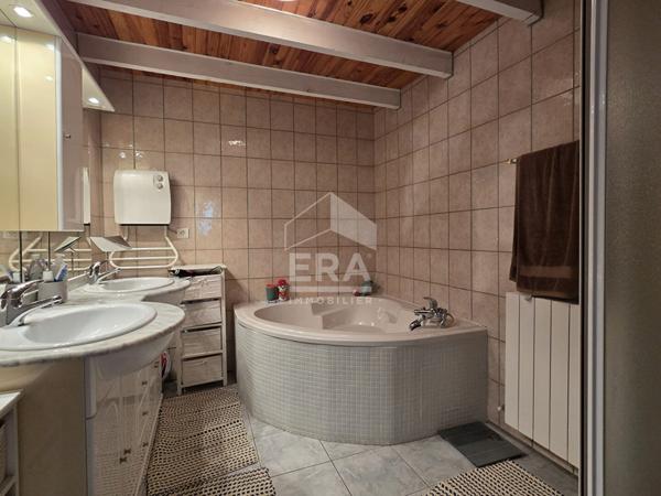 À vendre : Appartement 4 pièces au coeur de Cauterets !