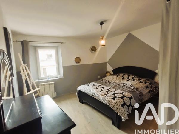 Maison à vendre 5 pièces 140 m² Névian