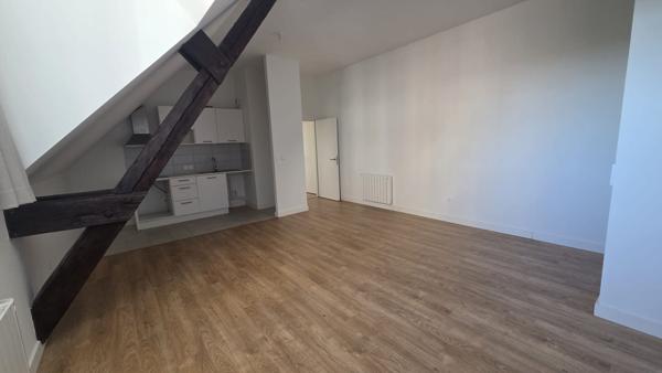 ROUBAIX - Roubaix BARBIEUX appartement récent dans environnement d'exception - proximité TRAM
