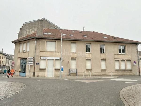 BUREAUX à VENDRE de 231 m²