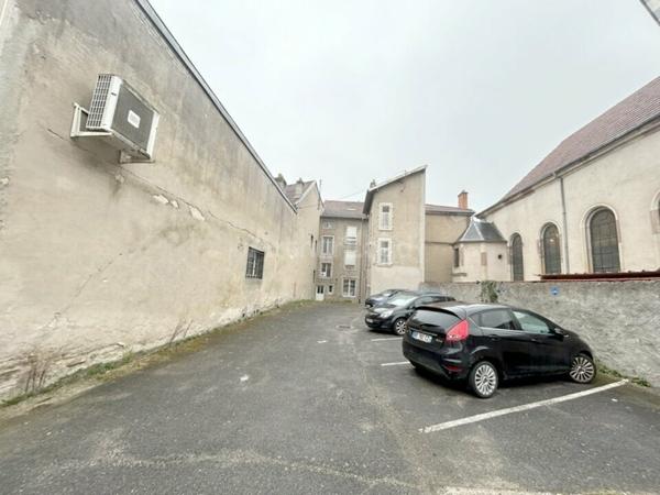 BUREAUX à VENDRE de 231 m²