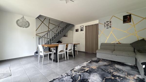 Maison Corbeil-essonnes  5 pièce(s)