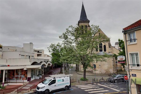 IDEAL INVESTISSEUR - 2 pièces centre ville Neuilly sur Marne