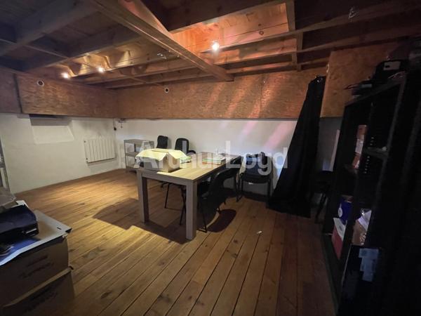 Bureaux à vendre ou à louer à Villeneuve d'Ascq visibilité exceptionnelle