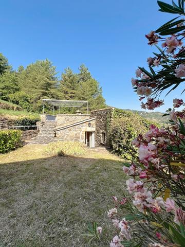 EXCLUSIVITE / Sud Ardèche  - Les Vans : Maison en pierres avec dépendance et Vue