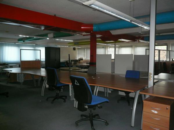 BUREAUX à VENDRE de 630 m²