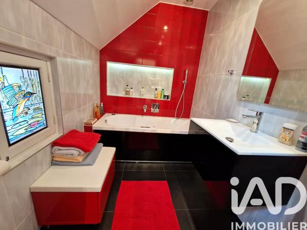 Maison à vendre 7 pièces 148,92 m² Ormesson-sur-Marne