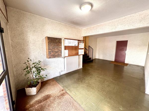 6 Pièces de 104m2 + parking privé