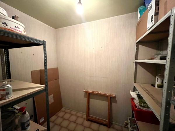 6 Pièces de 104m2 + parking privé