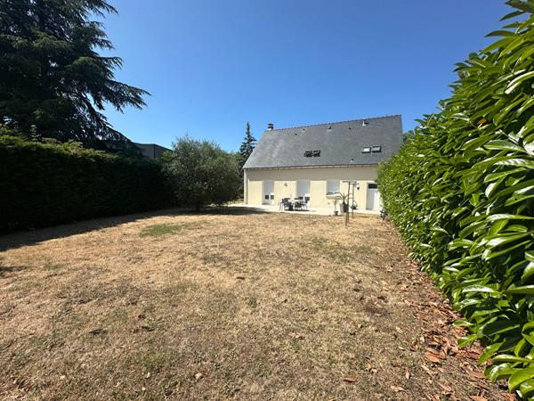 Maison familiale Angers quartier Salpinte de 5 chambres avec jardin