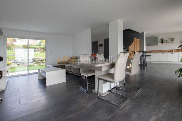 Vente Maison140 m² - 6 Pièces - SAINT CERGUES (74140)