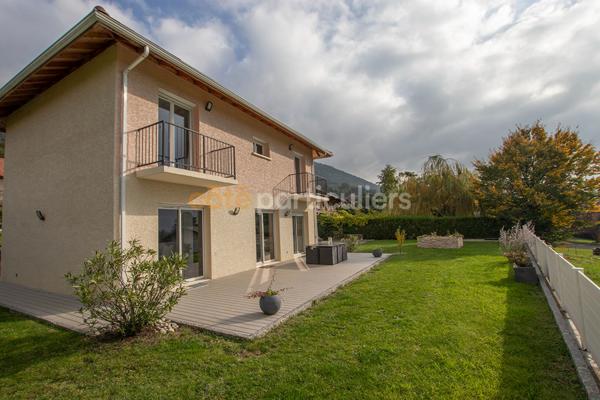 Vente Maison140 m² - 6 Pièces - SAINT CERGUES (74140)