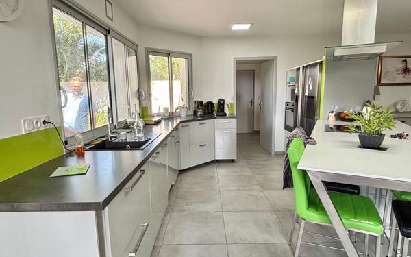 Maison à vendre    5 pièces •  Saint-Pierre-d'Oléron