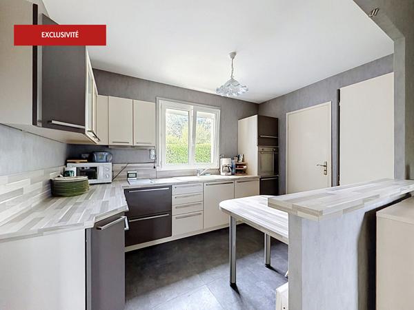 Une maison famililale sans vis à vis avec véranda et jardin ! PLOUFRAGAN