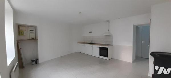 TROIS APPARTEMENTS CHERBOURG CENTRE DONT UN ACTUELLEMENT LOUE