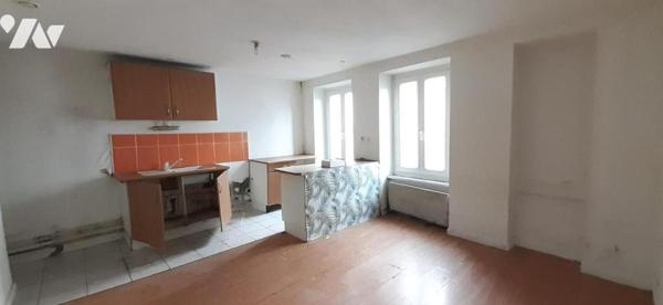 TROIS APPARTEMENTS CHERBOURG CENTRE DONT UN ACTUELLEMENT LOUE