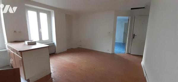 TROIS APPARTEMENTS CHERBOURG CENTRE DONT UN ACTUELLEMENT LOUE
