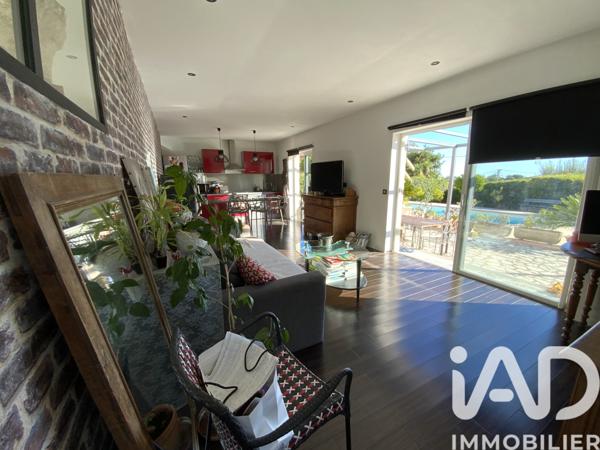 Maison à vendre 8 pièces 210 m² Vence