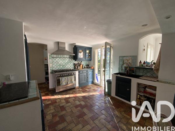 Maison à vendre 8 pièces 210 m² Vence