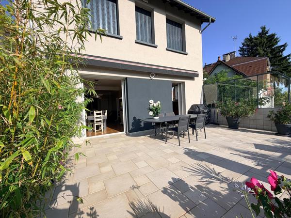 Maison sur le bas Bellerive