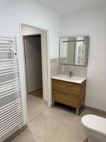 Appartement à vendre 3 pièces SAINT JEAN D'ILLAC (33)