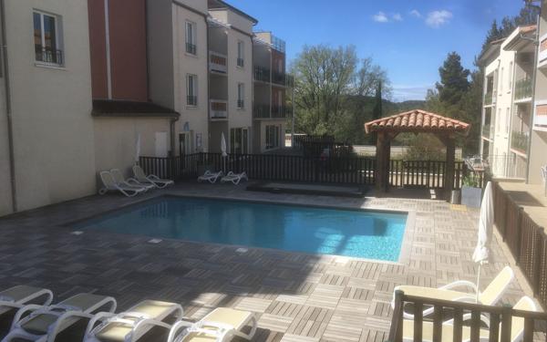 Appartement à vendre    2 pièces •  Gréoux-les-Bains