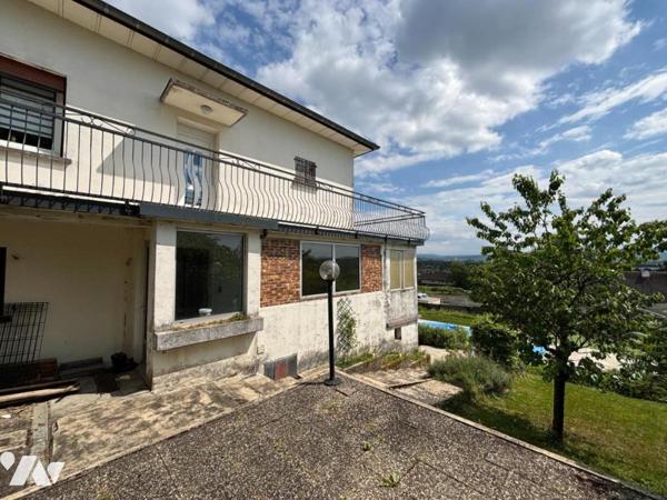 EXINCOURT - Maison 6 pièces (environ 125 m² habitables) idéalement située (belle vue dégagée)