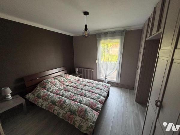 EXINCOURT - Maison 6 pièces (environ 125 m² habitables) idéalement située (belle vue dégagée)