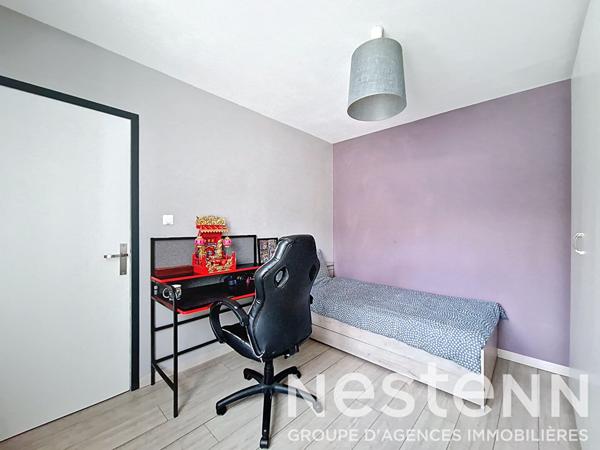 ST BONNET DE MURE secteur Hôtel de ville / Parc du Château - Maison individuelle de 135 m² et 4 chambres sur terrain de 610 m²