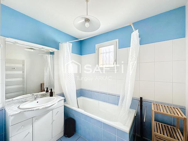 Maison familiale avec jardin, au cœur du secteur le plus prisé de Bourgoin-Jallieu