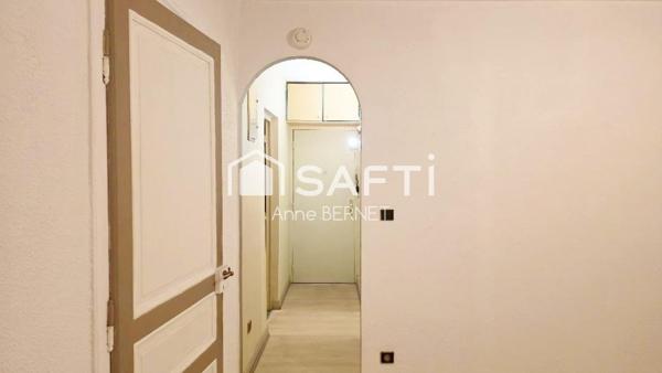 Idéalement placé - proche toutes commodités - usines