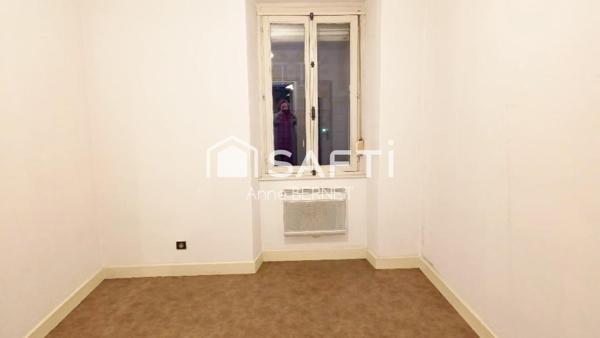 Idéalement placé - proche toutes commodités - usines