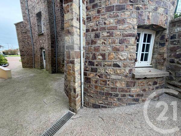 Appartement à vendre  2 pièces - 48,70 m 2   BARNEVILLE CARTERET  - 50