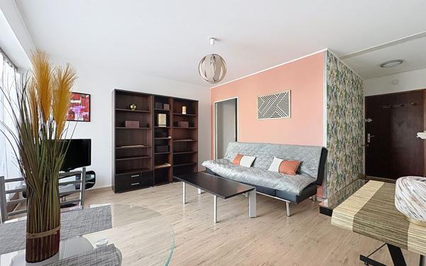 Appartement à vendre    2 pièces • 41 m2 Pau