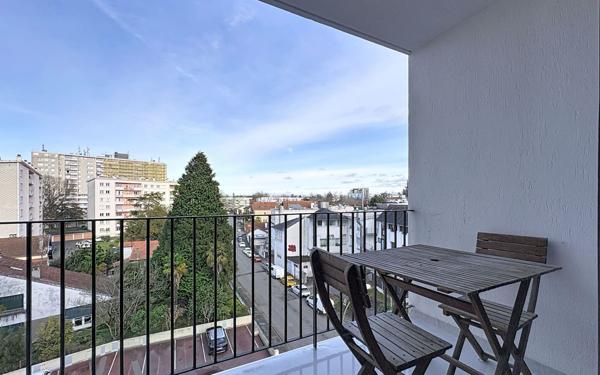 Appartement à vendre    2 pièces • 41 m2 Pau