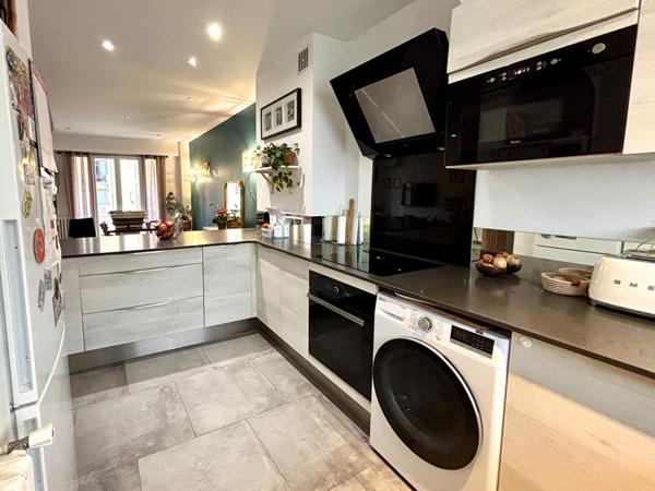 Spacieux 3 pièces traversant à deux pas de la mer